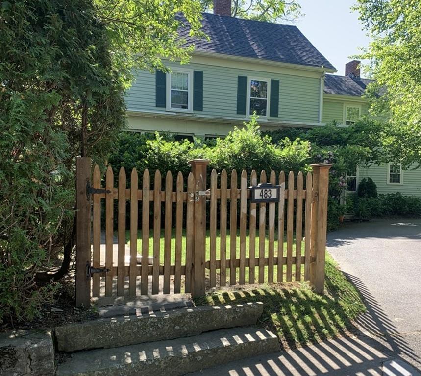 483 Auburn - Photo 1