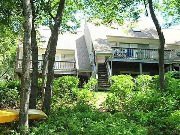 817 Strawberry Hill Rd - Photo 1