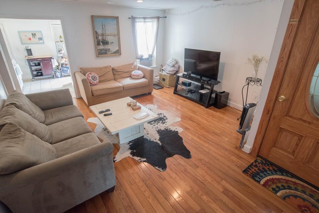 293 Main - Photo 1