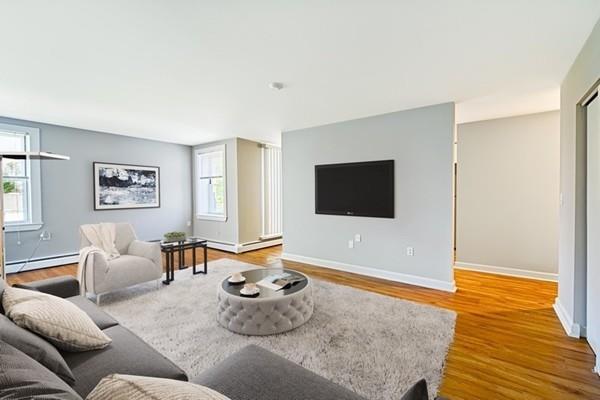 9 Bronsdon St. - Photo 1