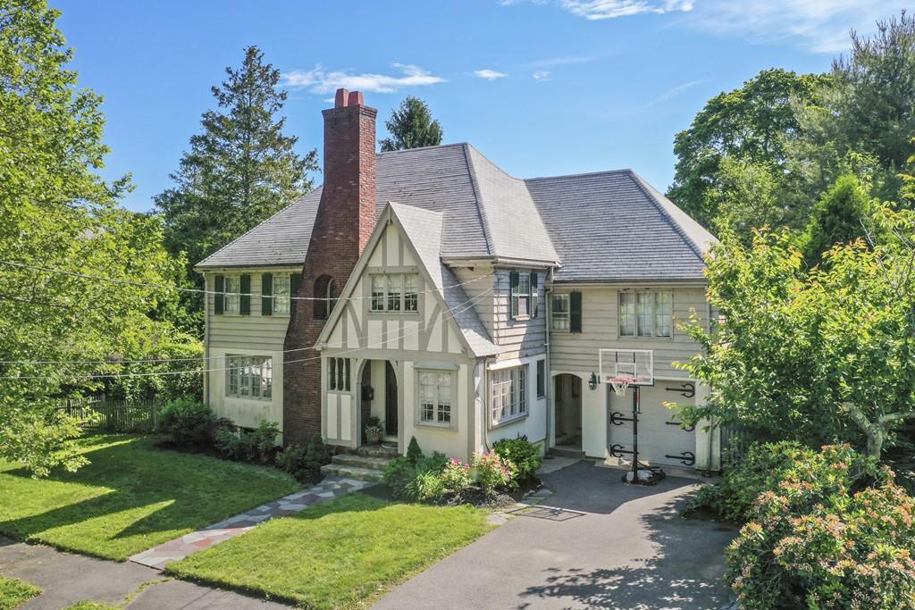 21 Hawthorne Road - Photo 1
