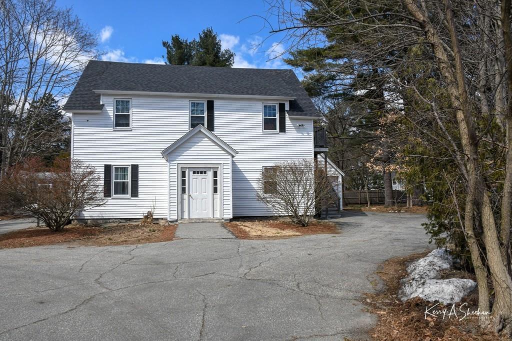 172 Middlesex Ave - Photo 1