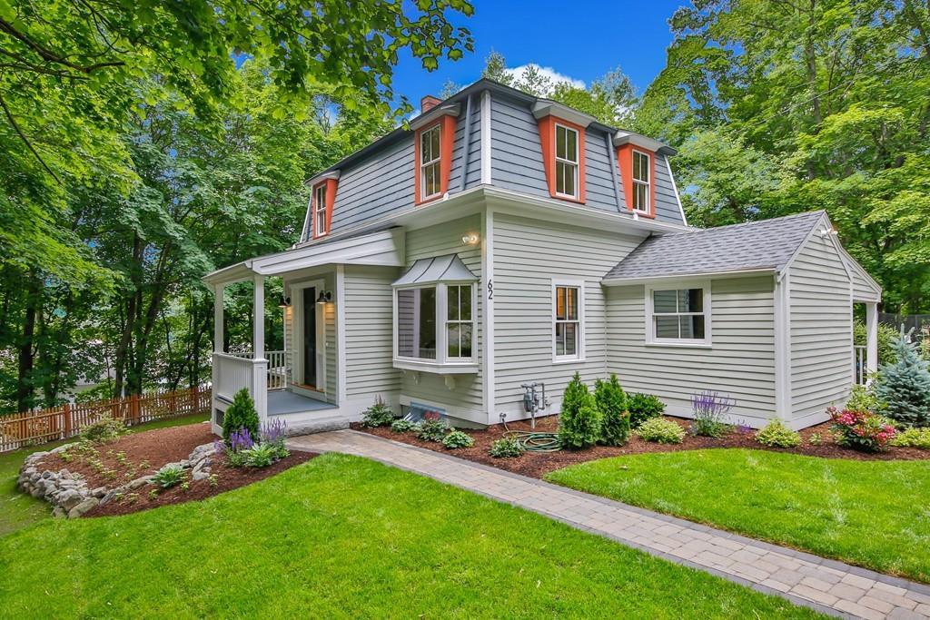 62 Westminster Avenue - Photo 1