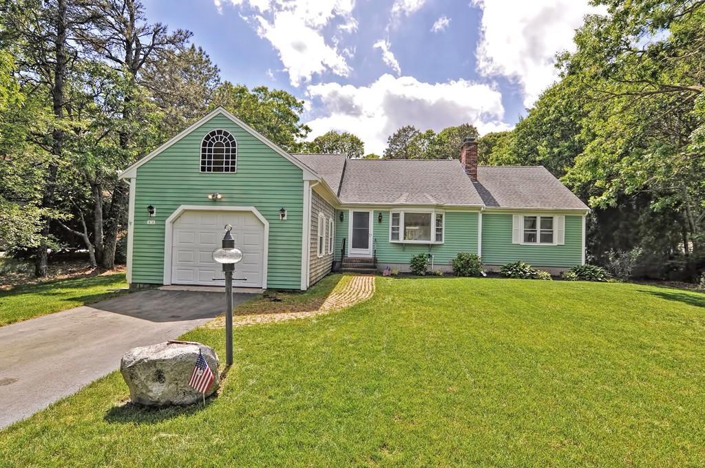 32 Bishops Lane - Photo 1