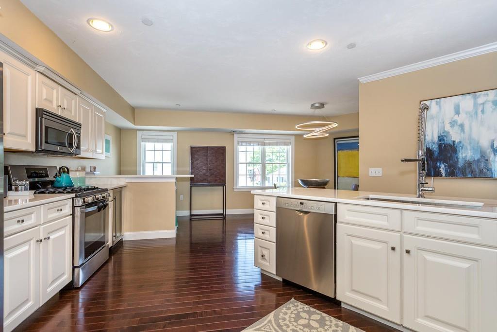 506 Sea Street - Photo 1