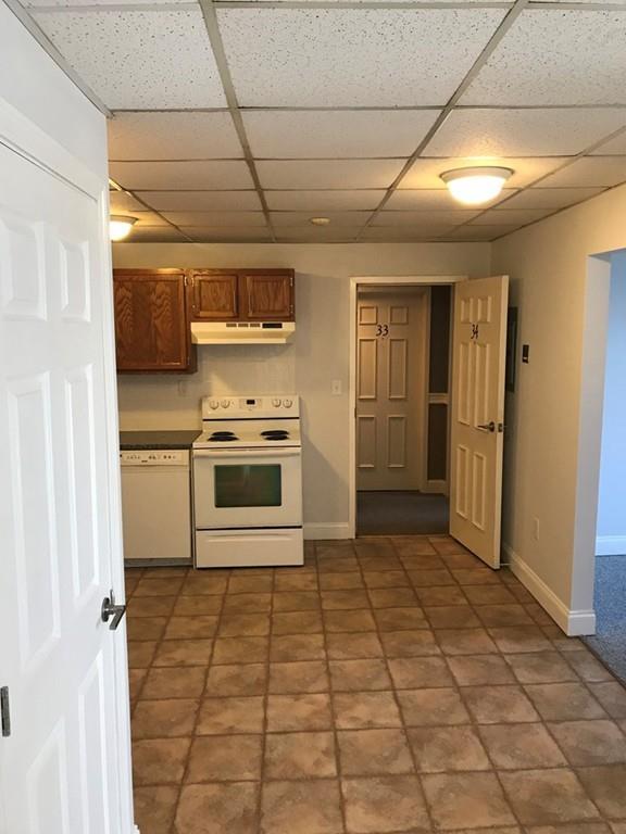 131 Essex - Photo 1