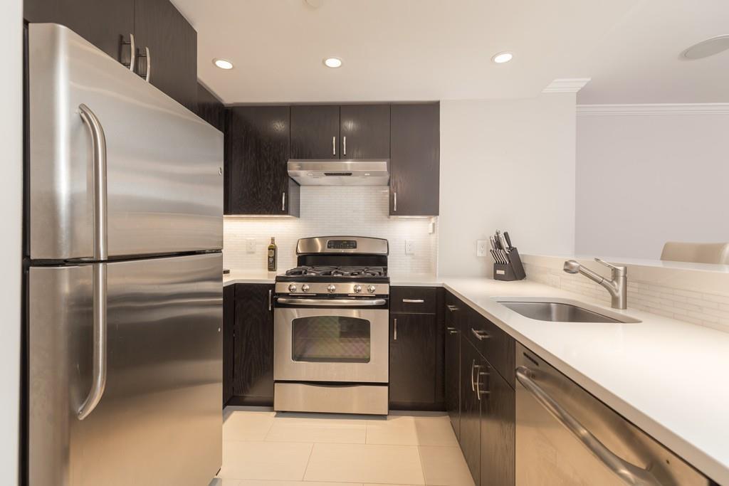 151 Tremont St - Photo 1