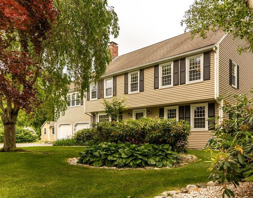 8 Brook Way - Photo 1