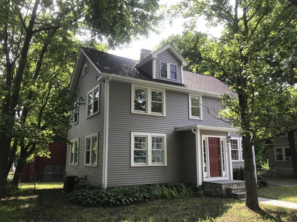 218 Commonwealth Avenue - Photo 1