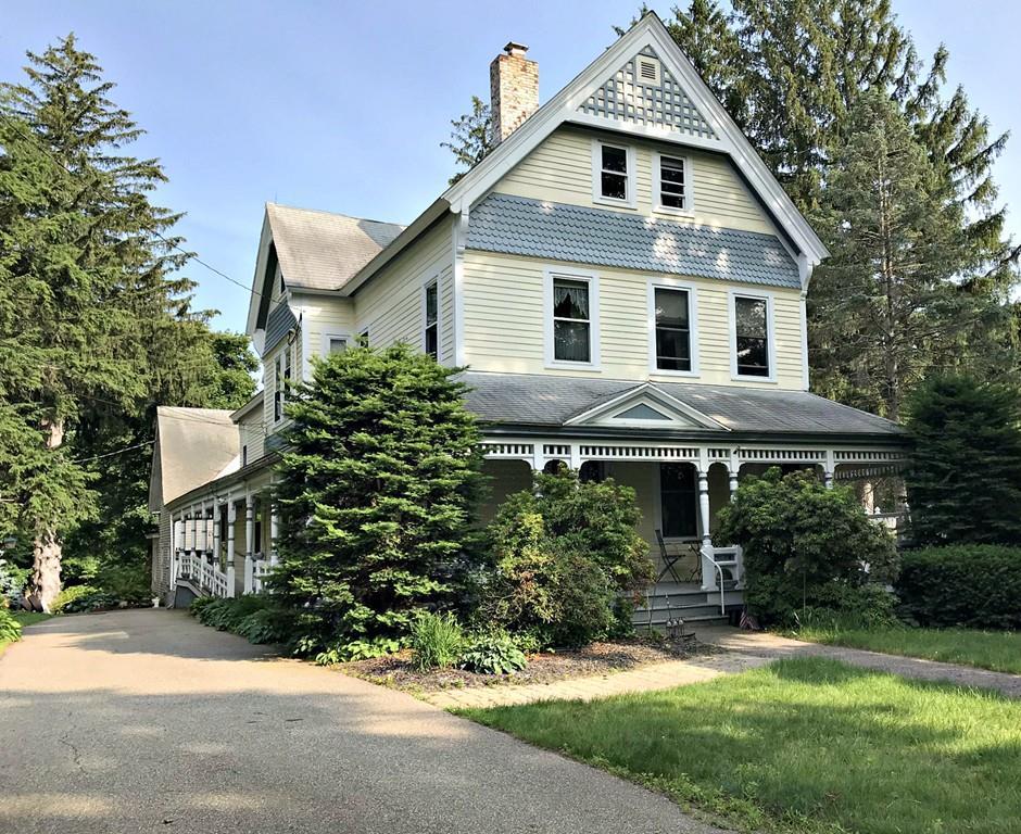 121 Church St - Photo 1