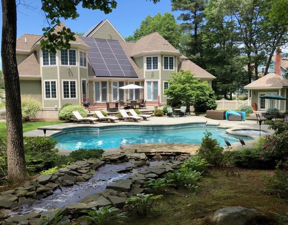 39 Robinson Drive - Photo 1