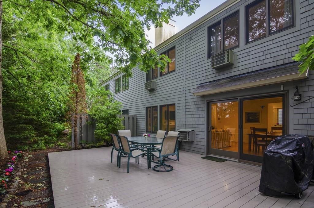 35 Grove Ln - Photo 1