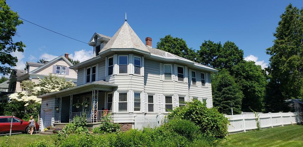 11 Abbott St - Photo 1
