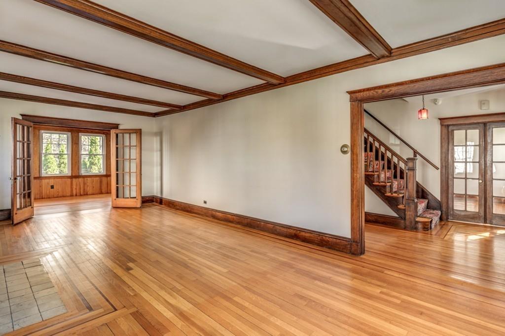 10 Walnut St - Photo 1