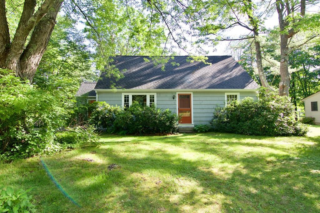 1156 Westhampton Rd - Photo 1