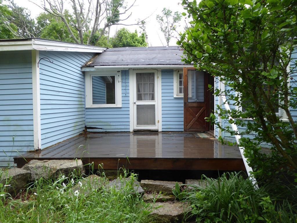 2 Woodbury Hill - Photo 1