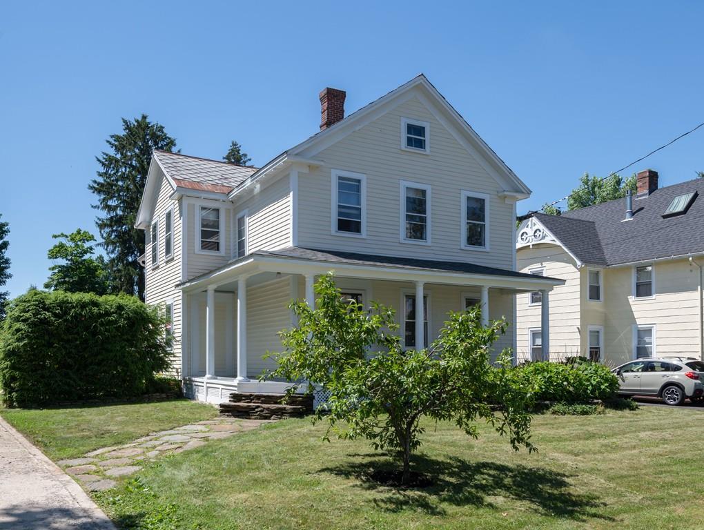 38 Briggs St - Photo 1