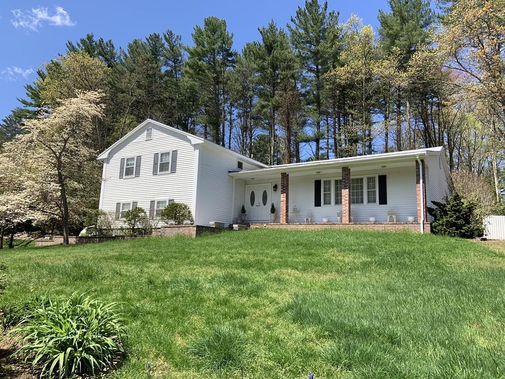 33 Sharon Street - Photo 1