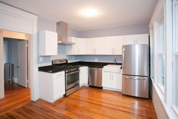 10 Magnus Ave - Photo 1