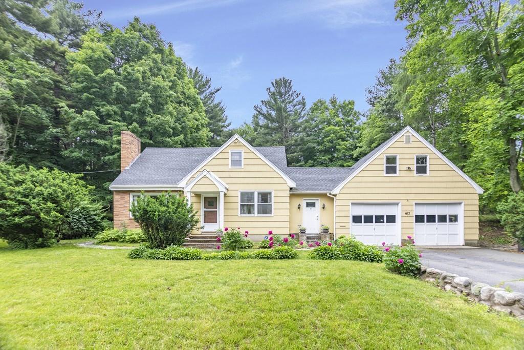 612 Lowell St - Photo 1