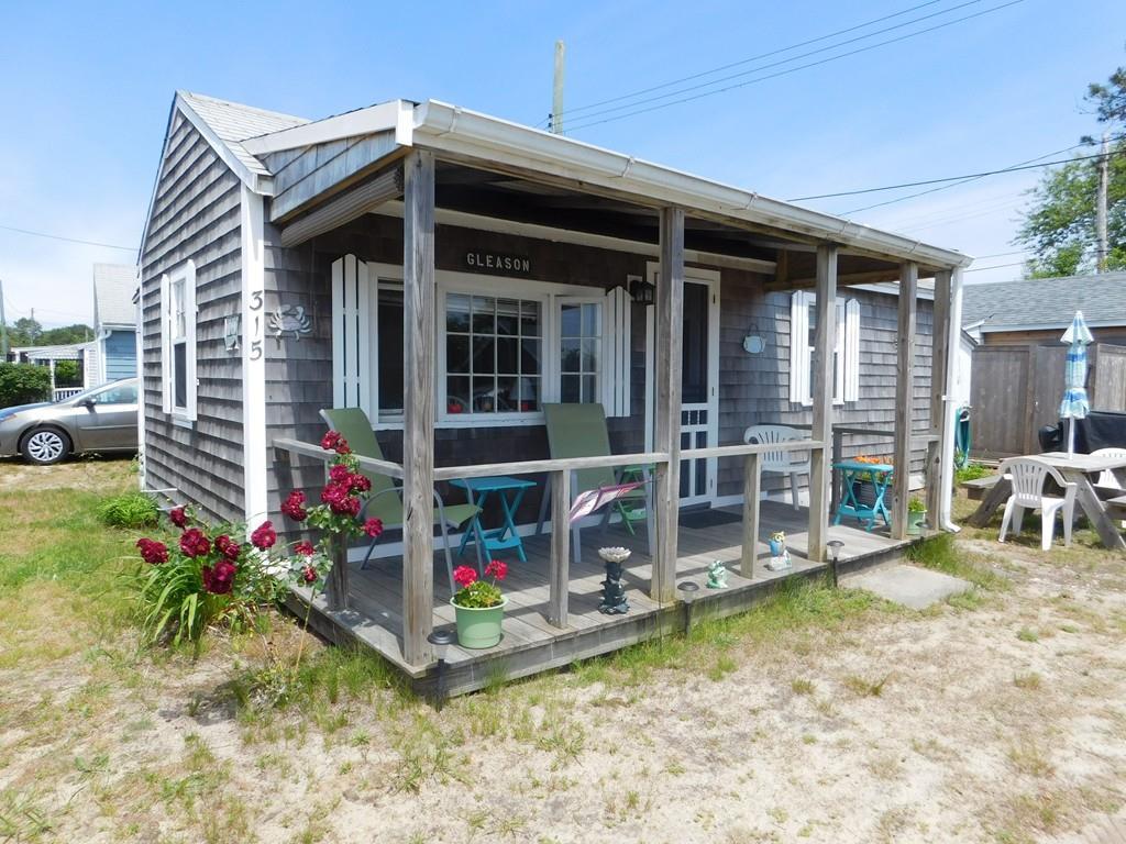 218 Old Wharf Rd - Photo 1