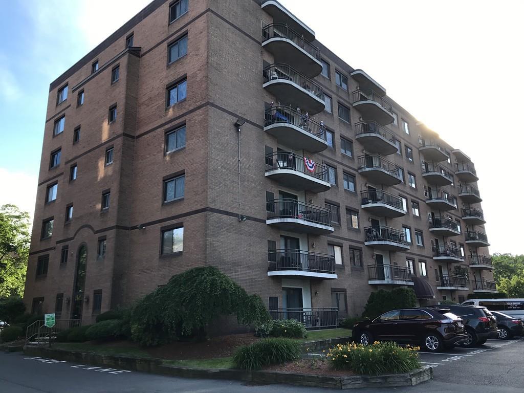 198 Locust St - Photo 1