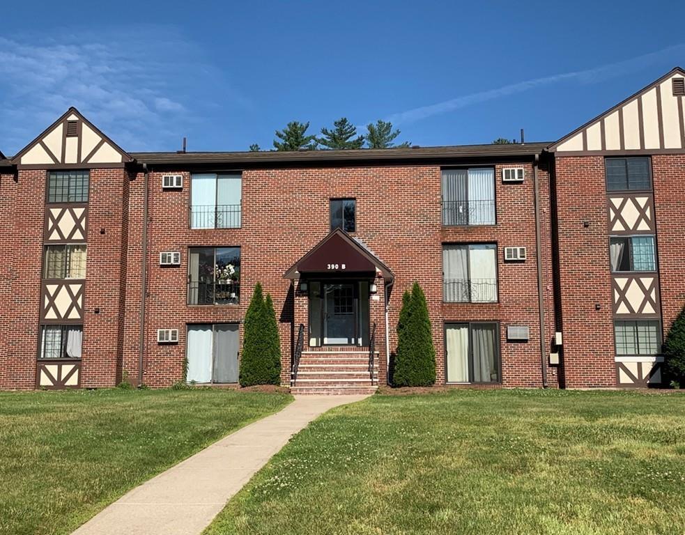 390 Great Rd - Photo 1