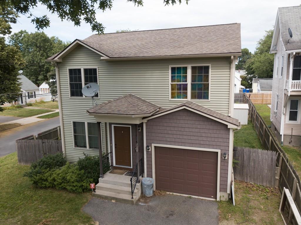 115 Saint James Cir - Photo 1
