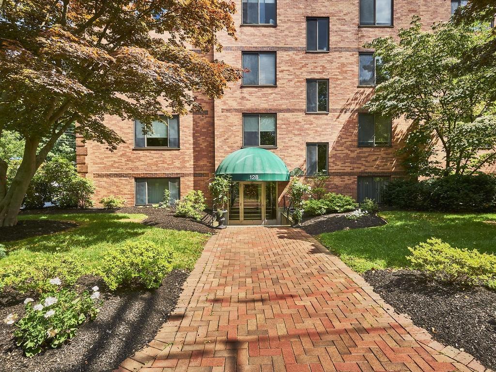 128 Pleasant St - Photo 1