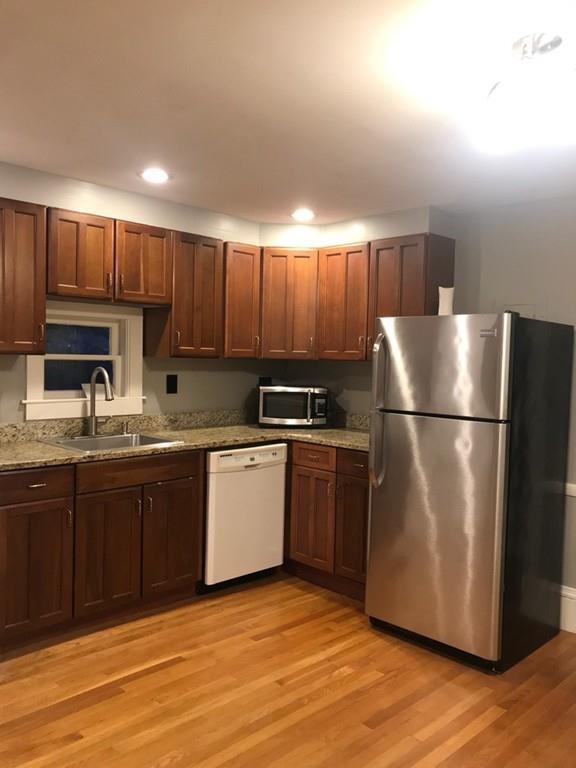 76 Alban Street - Photo 1