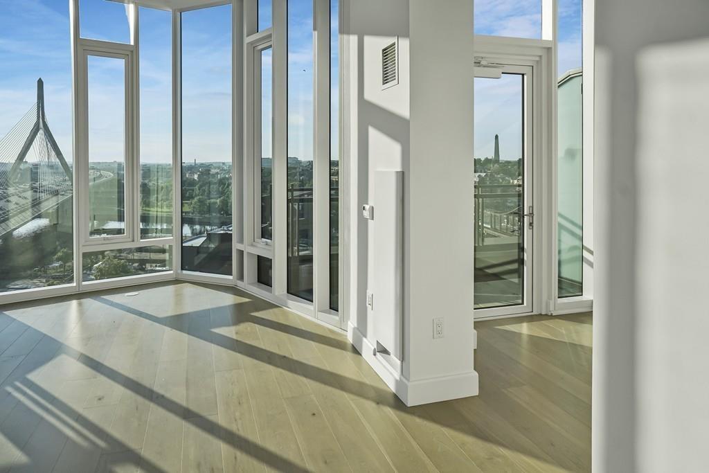 100 Lovejoy Place - Photo 1