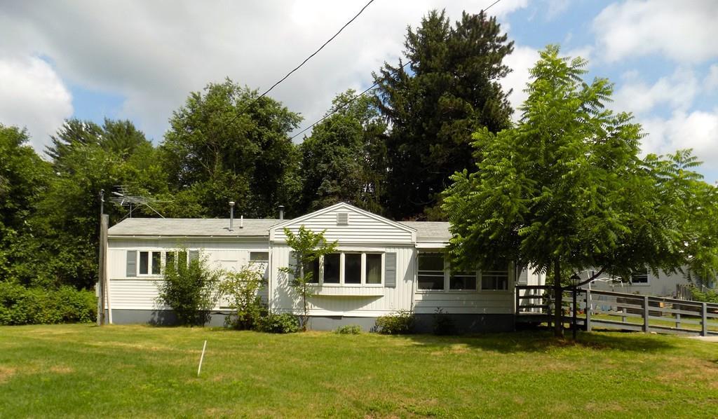 2 Maple Court - Photo 1
