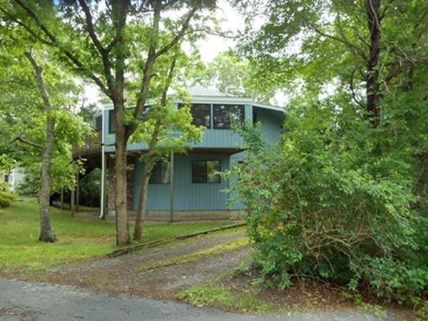 25 Lakewood Rd - Photo 1