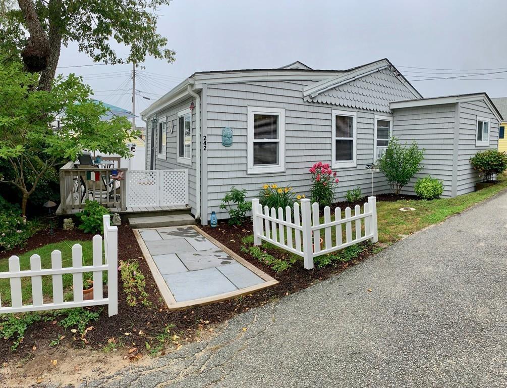 218 Old Wharf Rd - Photo 1