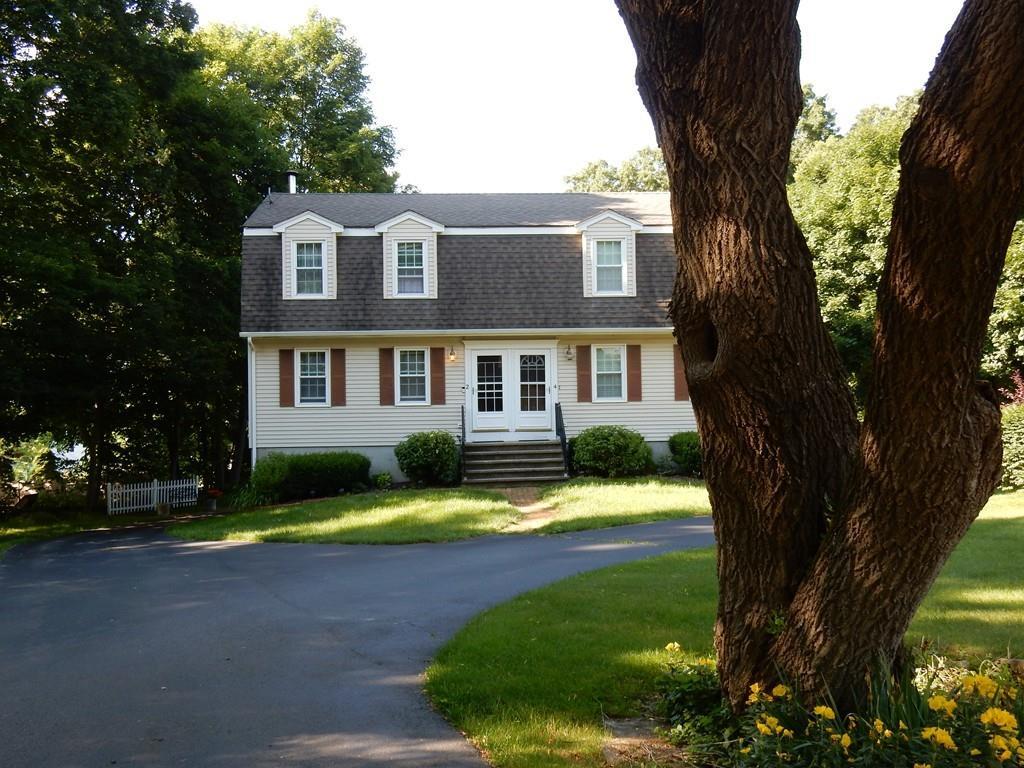 2 Crestwood Drive - Photo 1