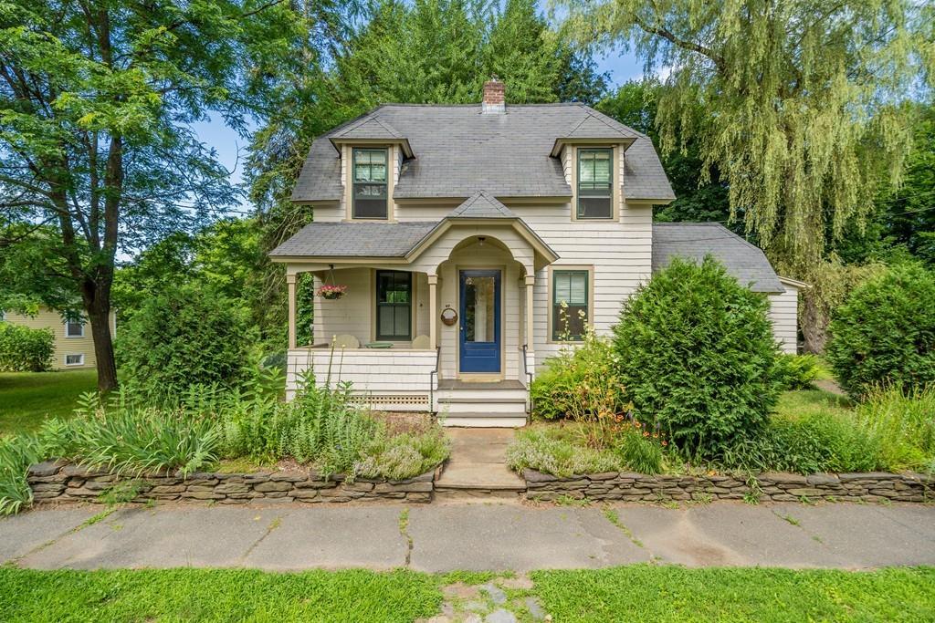 67 Vernon St - Photo 1