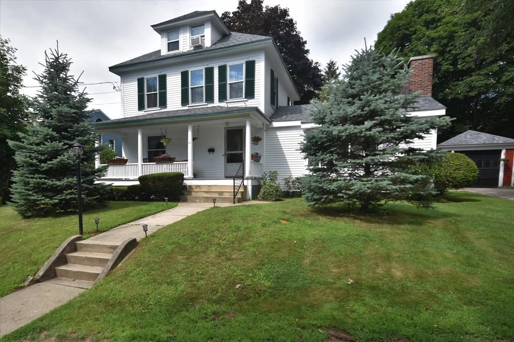 4 Lakeview Ave - Photo 1