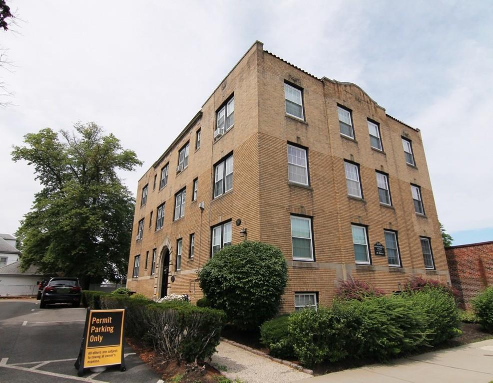 230 Massachusetts Ave - Photo 1
