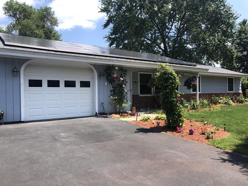 44 Ruthellen Rd - Photo 1