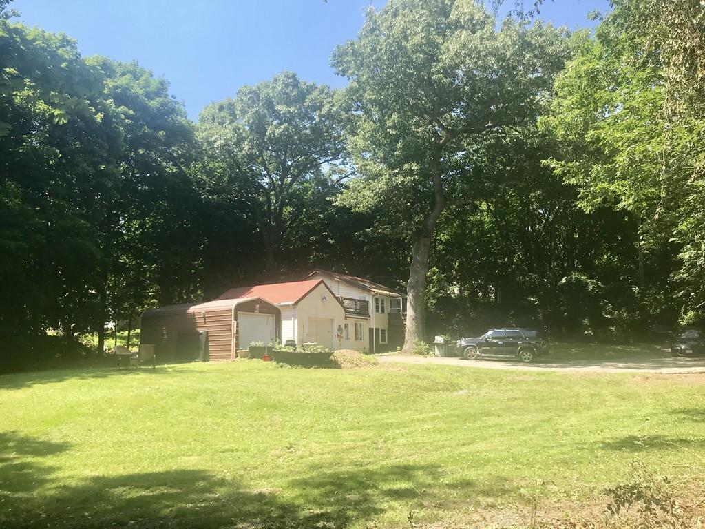 11 Laurel St - Photo 1