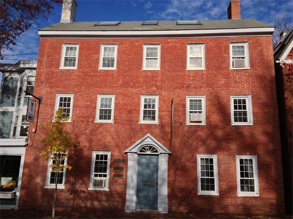 21-23 Middle St - Photo 1