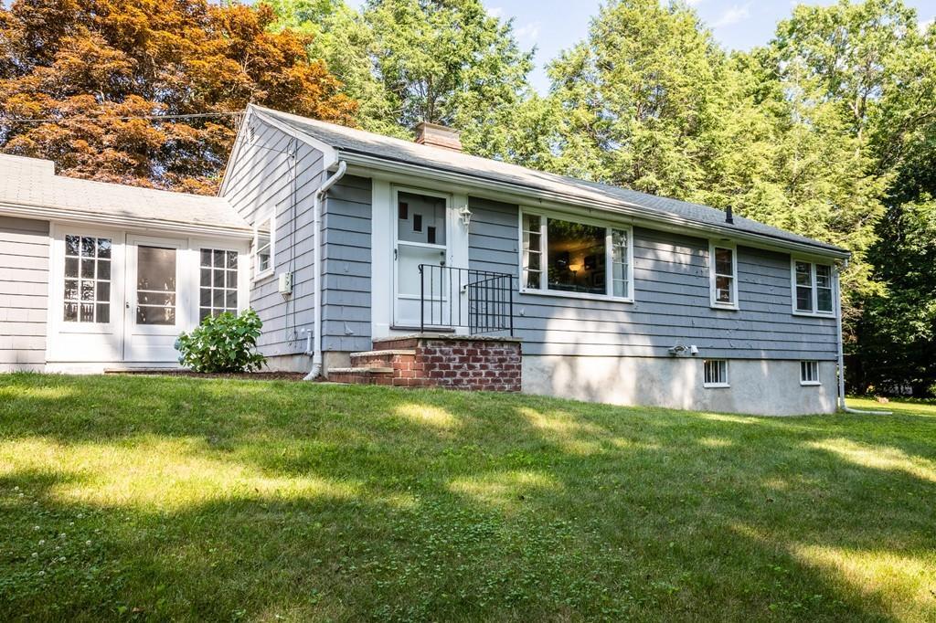 10 Richards Road - Photo 1