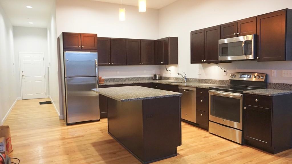 672 High Street - Photo 1