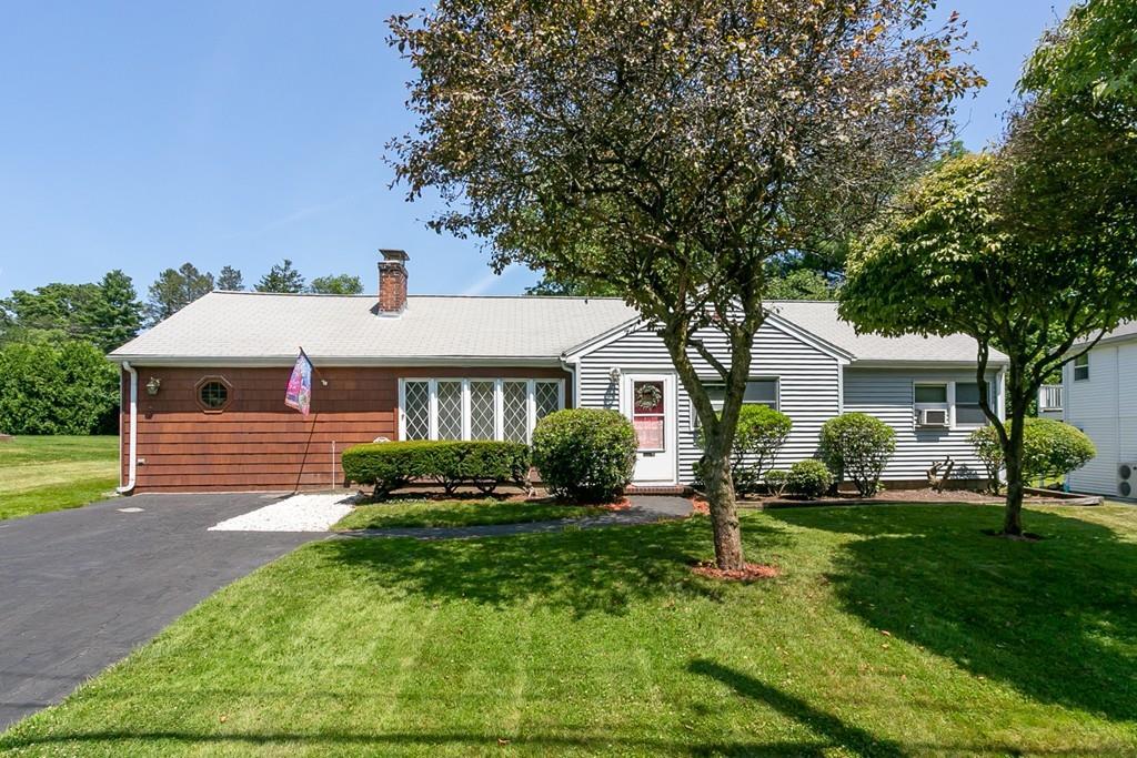 15 Kinsman Pl - Photo 1