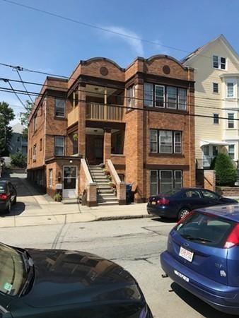 131 Deane St - Photo 1