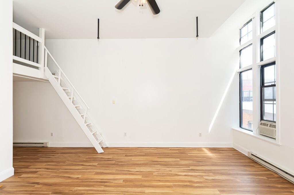 16 Merrimack St - Photo 1