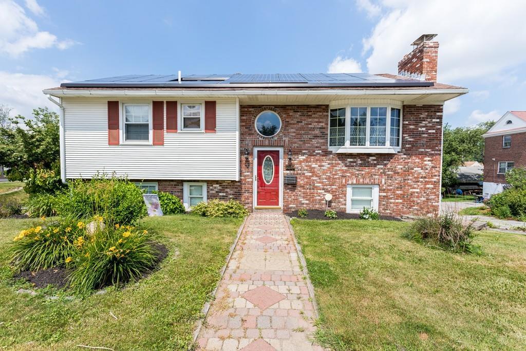 297 Plantation St - Photo 1