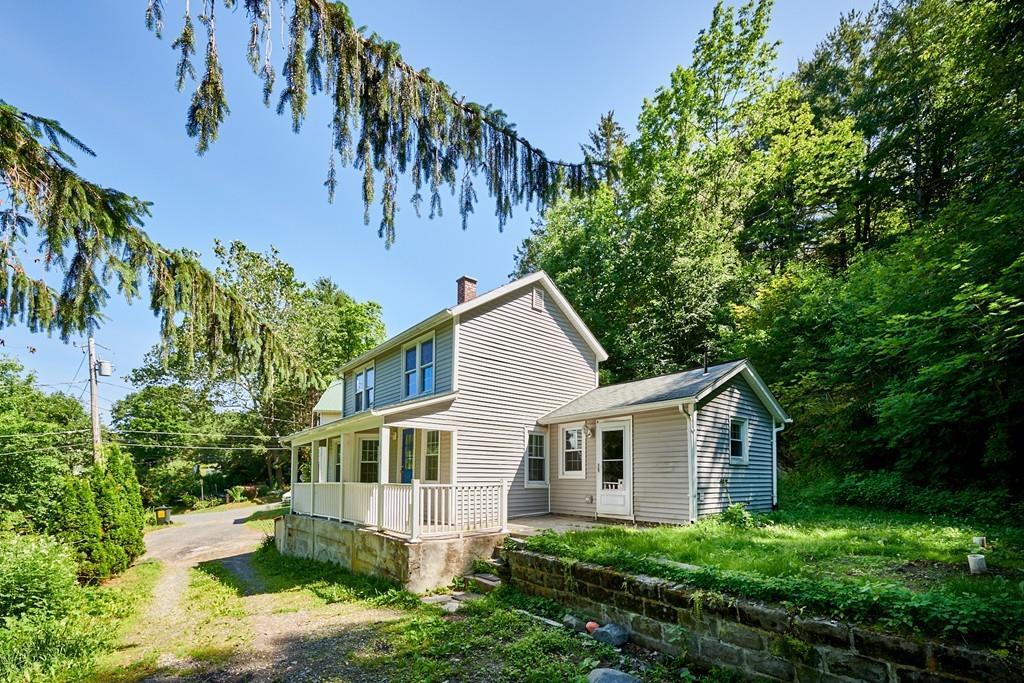 164 Prospect St - Photo 1