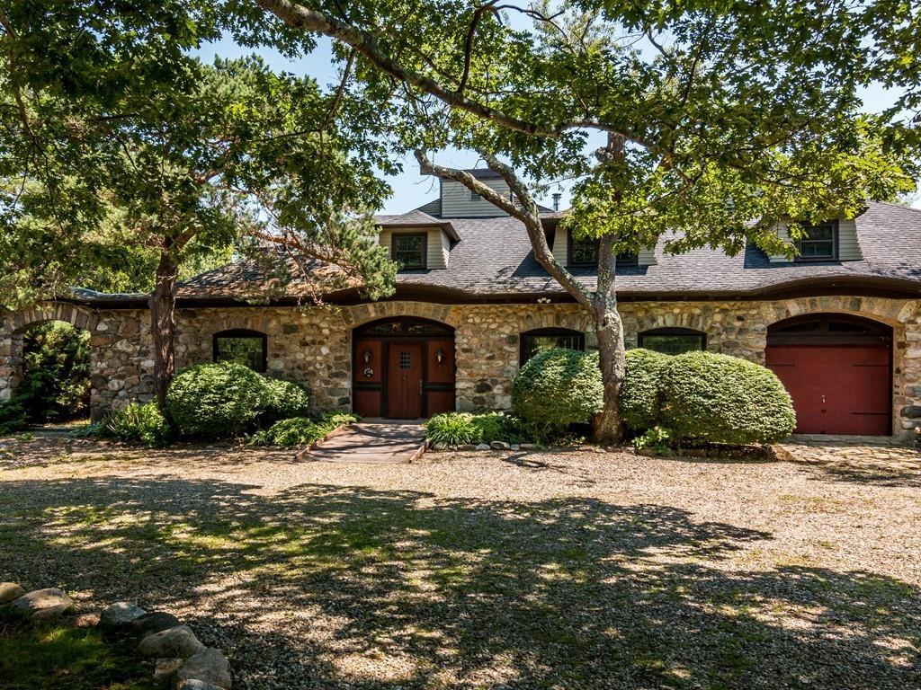 14 Fort Hill Avenue - Photo 1