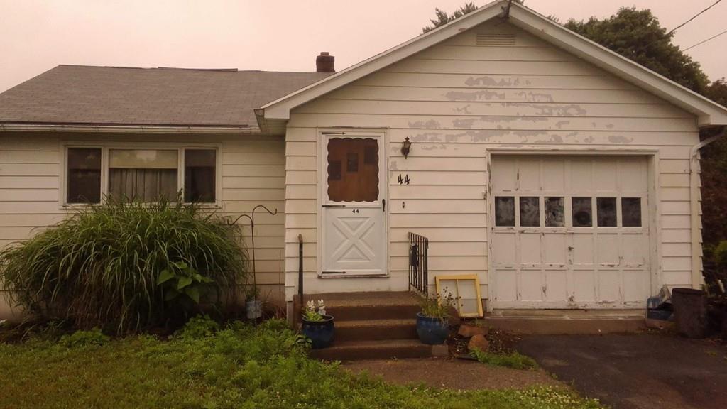 44 White St - Photo 1